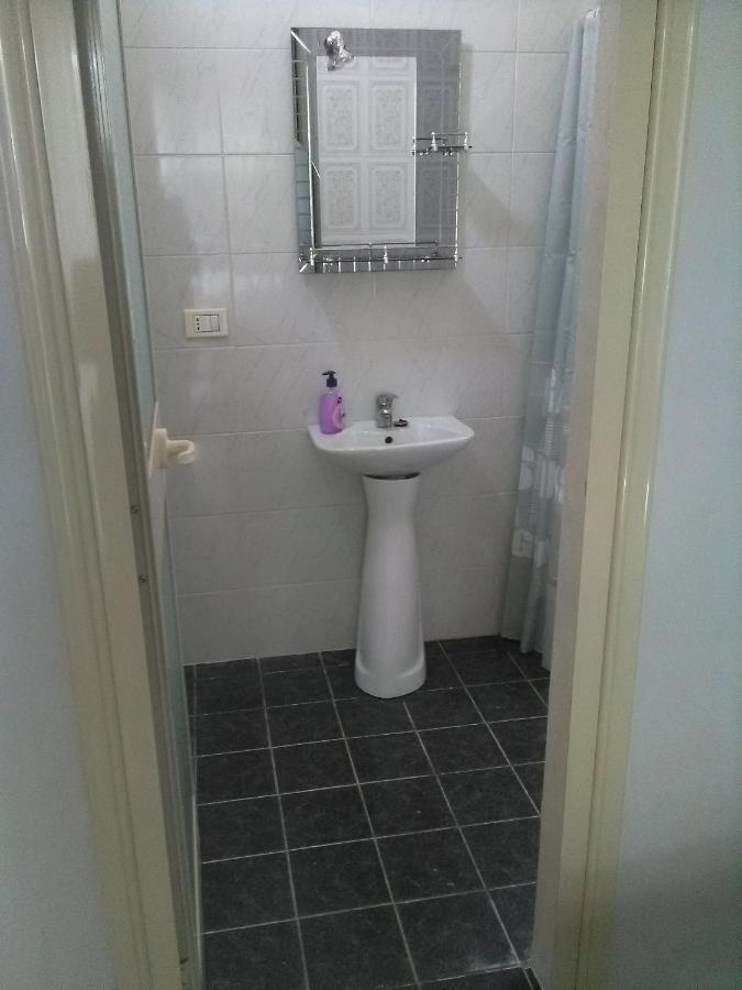 Vila Sula Guesthouse Дуррес Экстерьер фото